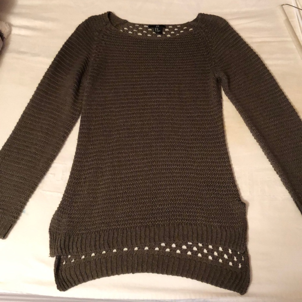 H&M Olive green knit sweater